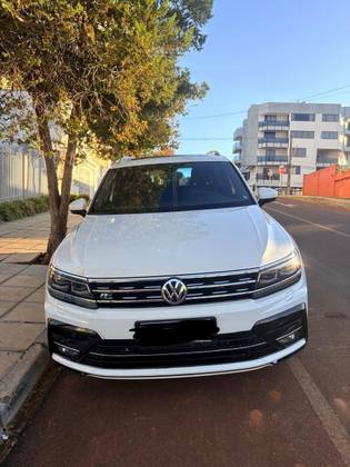 VOLKSWAGEN TIGUAN 2.0 350 TSI GASOLINA ALLSPACE R-LINE 4MOTION DSG VOLKSWAGEN TIGUAN 2.0 350 TSI GASOLINA ALLSPACE R-LINE 4MOTION DSG